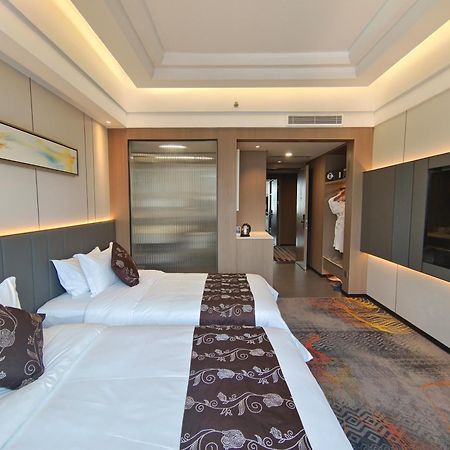 Romanjoy International Hotel Shenzhen Bagian luar foto