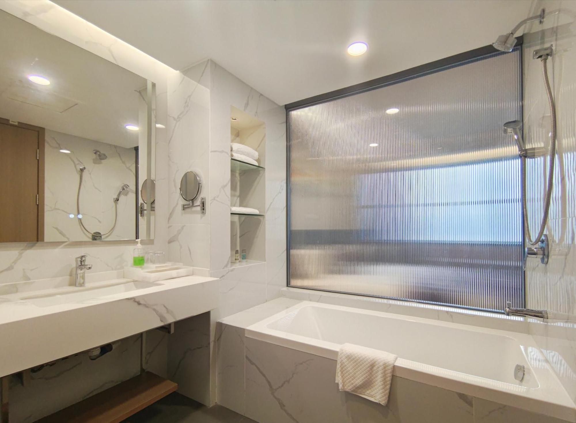 Romanjoy International Hotel Shenzhen Bagian luar foto