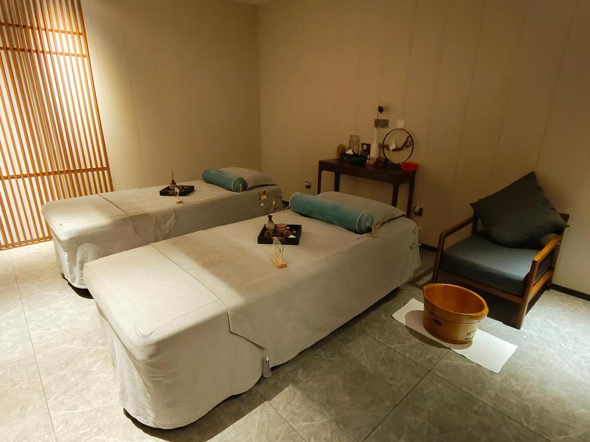 Romanjoy International Hotel Shenzhen Bagian luar foto