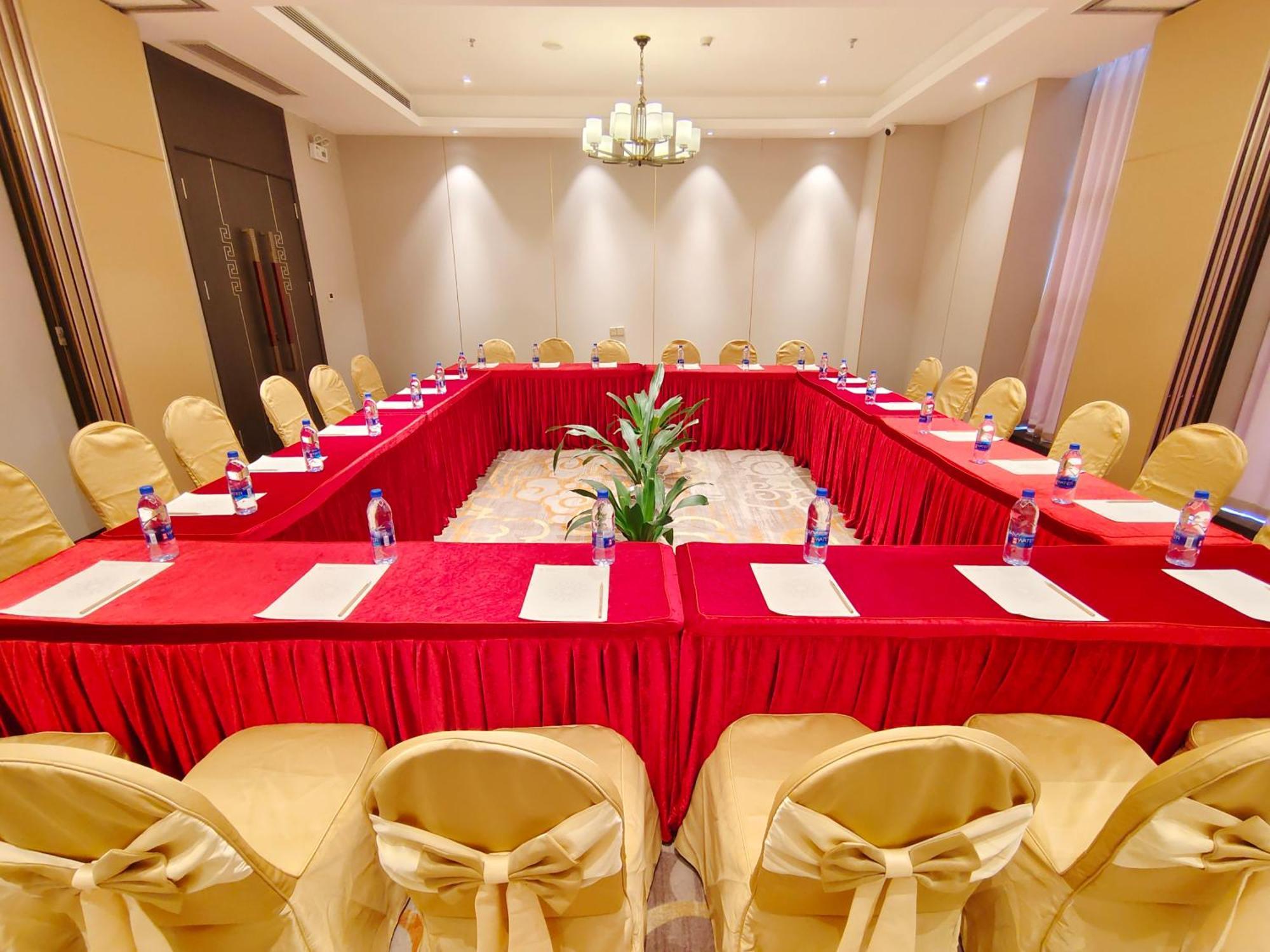 Romanjoy International Hotel Shenzhen Bagian luar foto